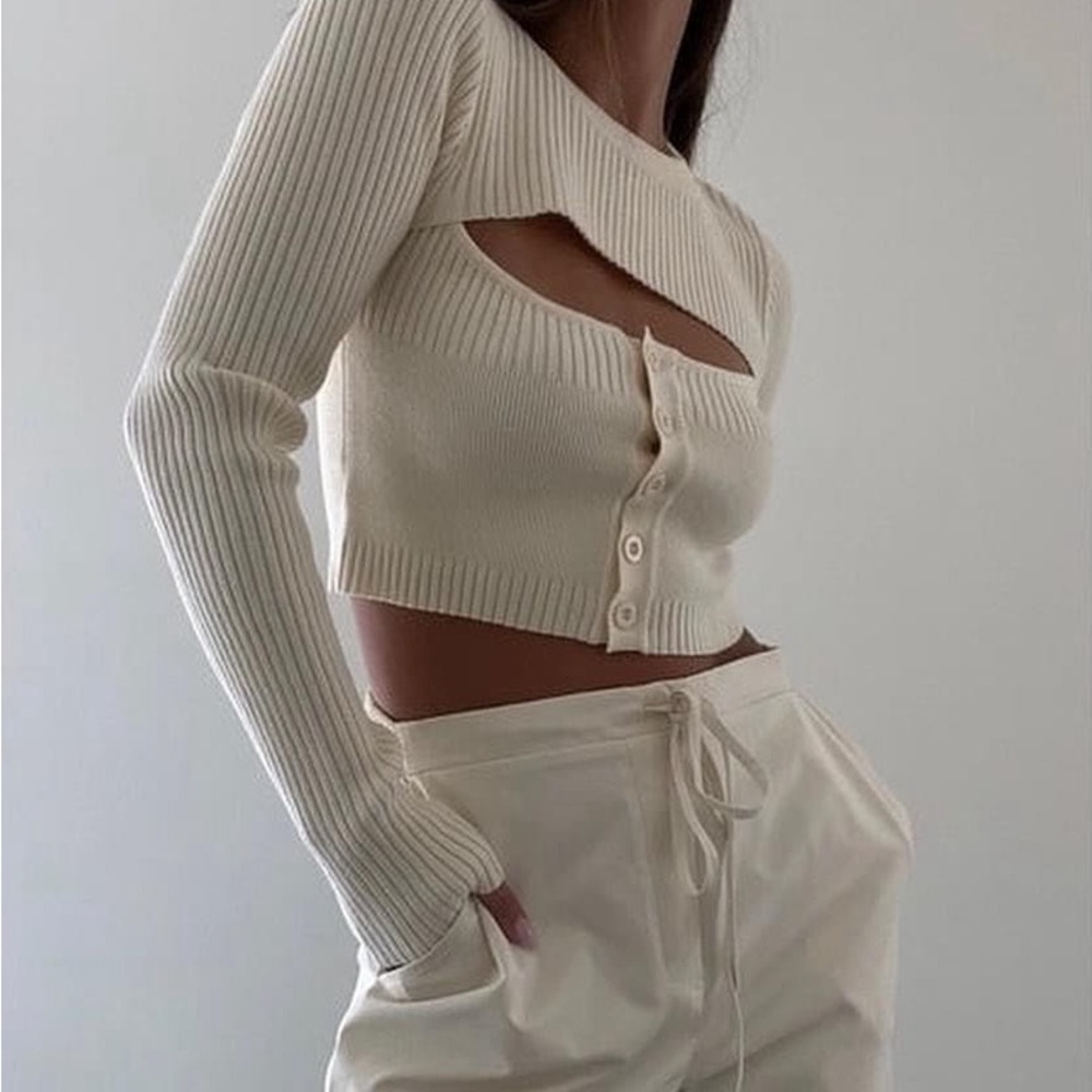 Cropped Open Front Sweater - Picture 3 of 4